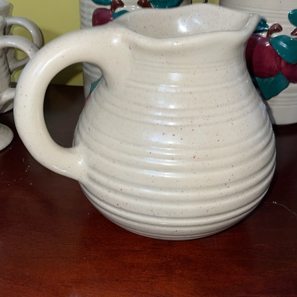 Vintage Red Apple Pitcher 3D Apple Design Stoneware W Handle Apple Embossed - Picture 3 of 4